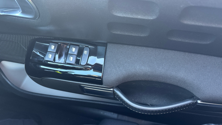 Citroen C3 1.2 PureTech Plus 5dr Petrol Hatchback